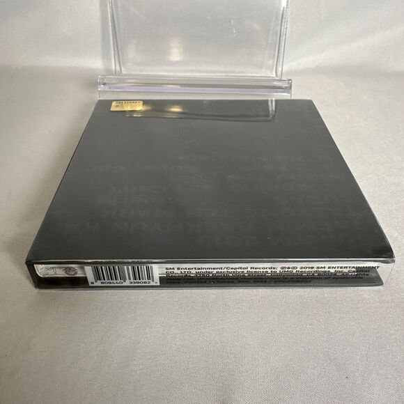 SuperM The 1st Mini Album 'SuperM' [UNITED Ver.] CD MINT - Picture 4 of 7